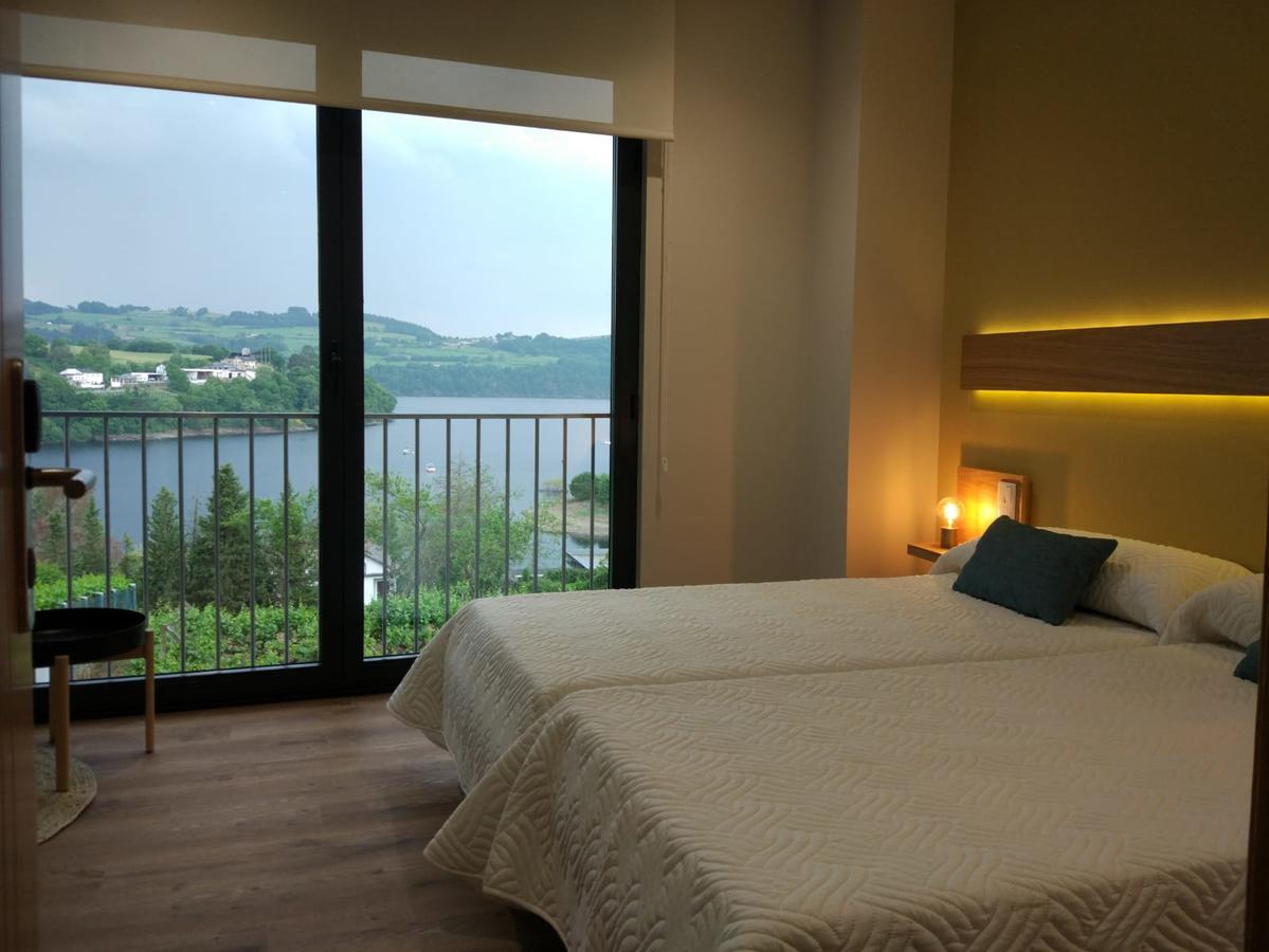 Hotel Casona da Ponte Portomarin Esterno foto