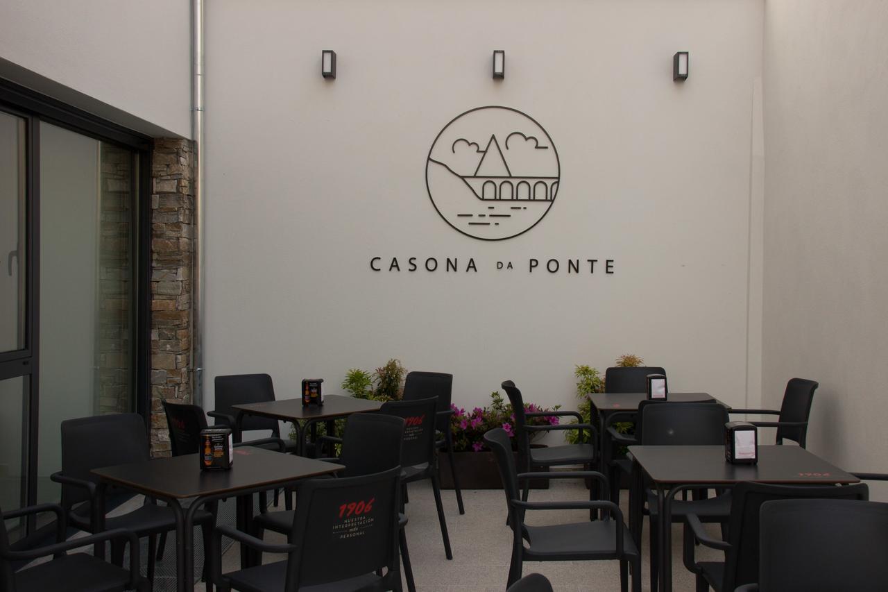 Hotel Casona da Ponte Portomarin Esterno foto